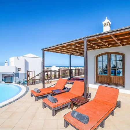 Ocean Escape * Playa Blanca (Lanzarote)